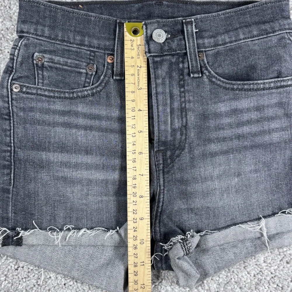 Levi's‎ Womens Denim Shorts Black Gray Frayed Hem Size 25